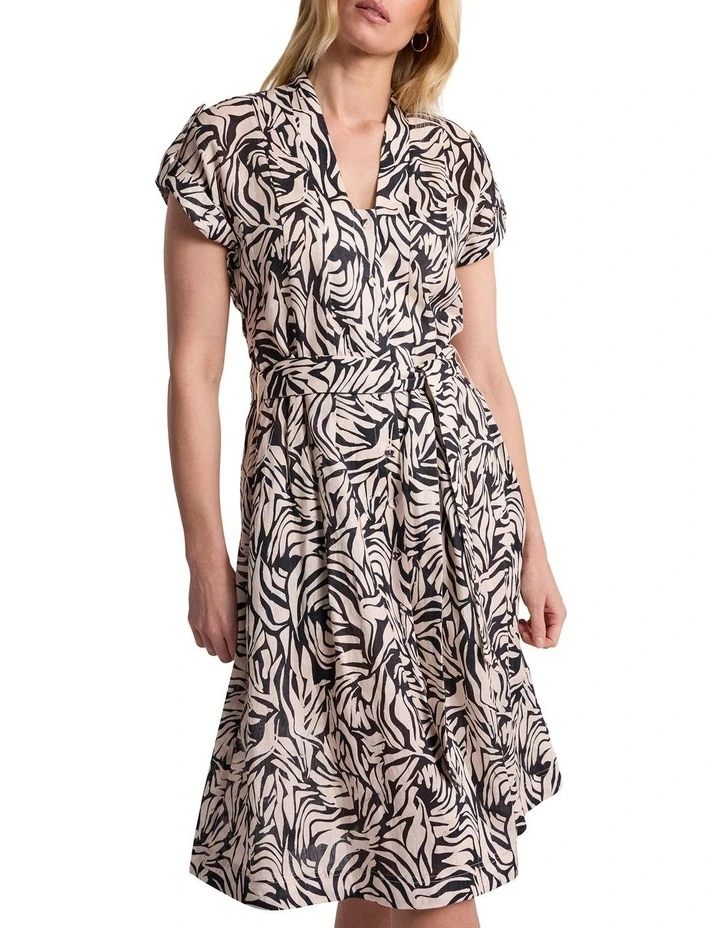Safiya Linen Dress in Black Multi image 3