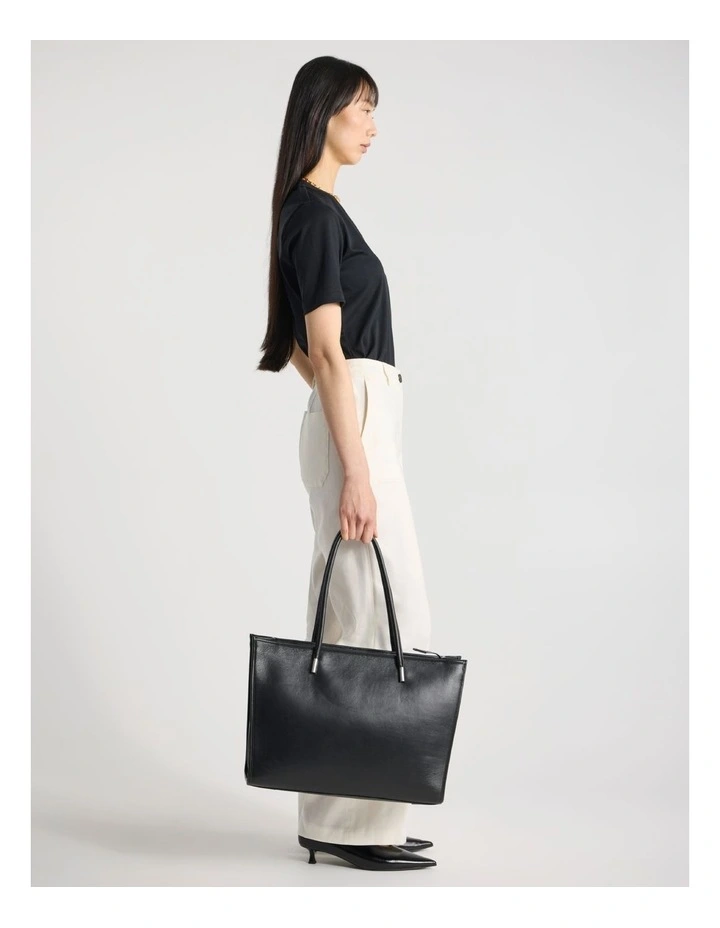 Sally Leather Tote Bag in Black image 4
