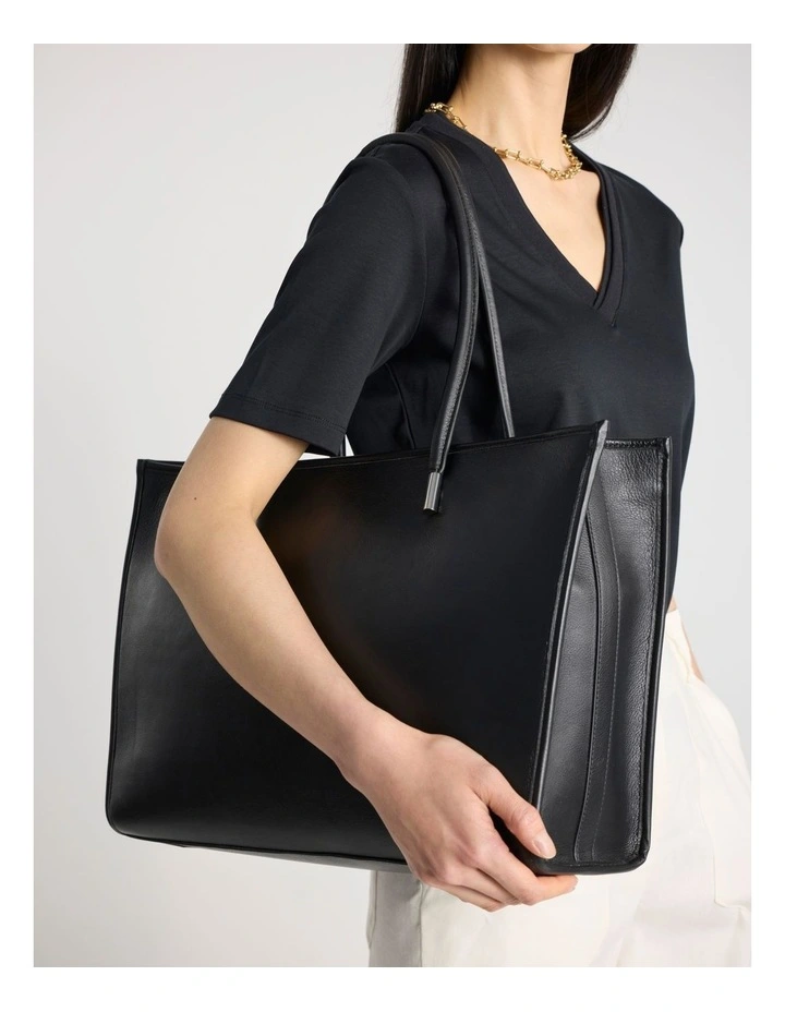 Sally Leather Tote Bag in Black image 5