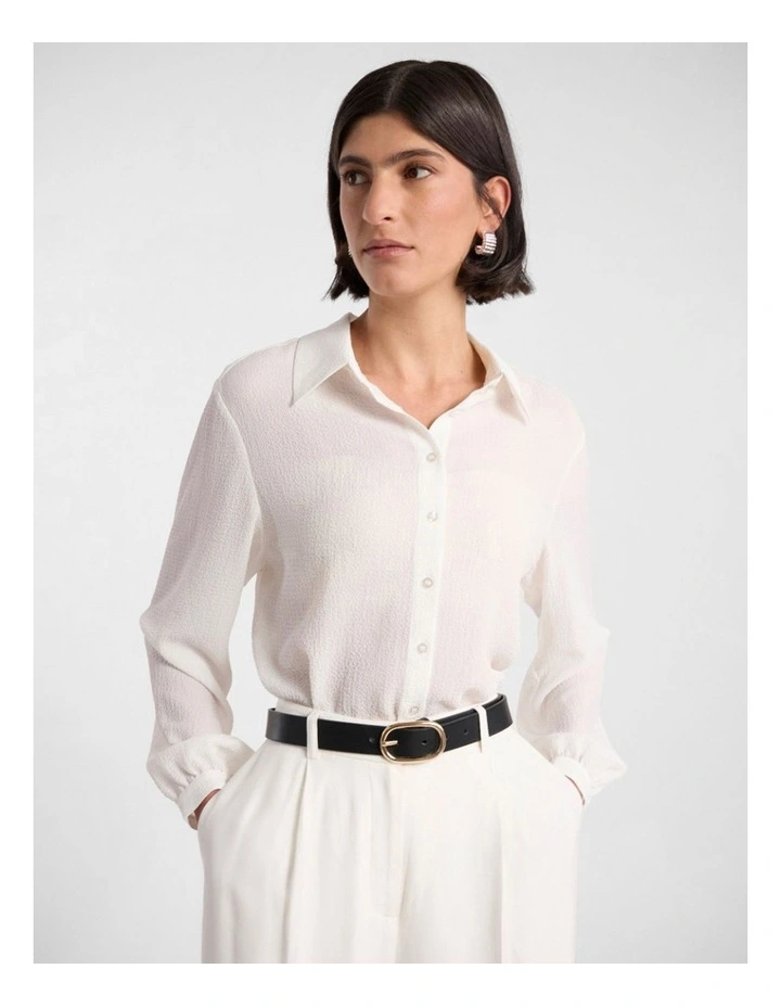 Kumru Leather Belt in Black/Gold image 2