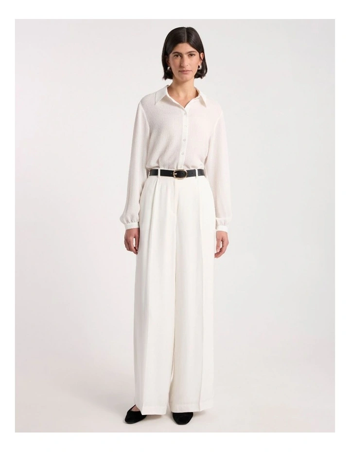 Kumru Leather Belt in Black/Gold image 3