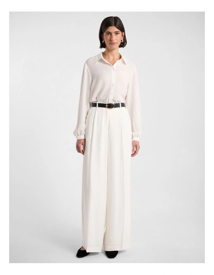 Kumru Leather Belt in Black/Gold image 4