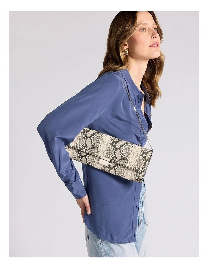Clovelly Leather Shoulder Bag in Snake image 2
