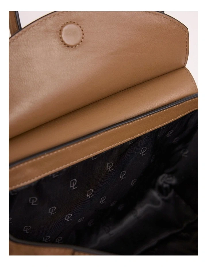 Velda Suede Shoulder Bag in Caramel image 4