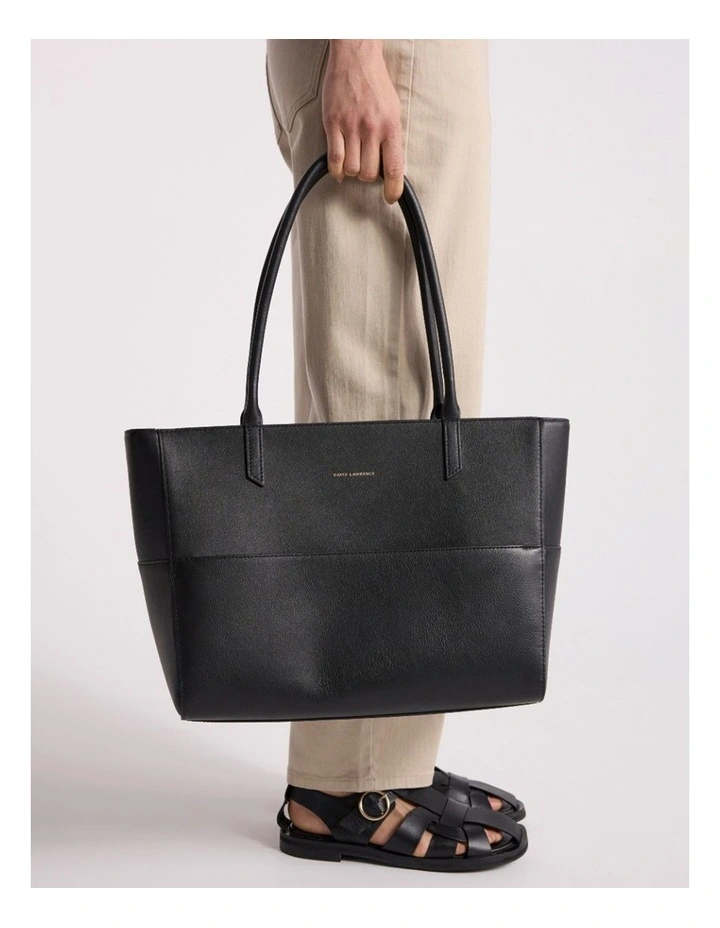 Hansel Leather Tote Bag in Black image 2