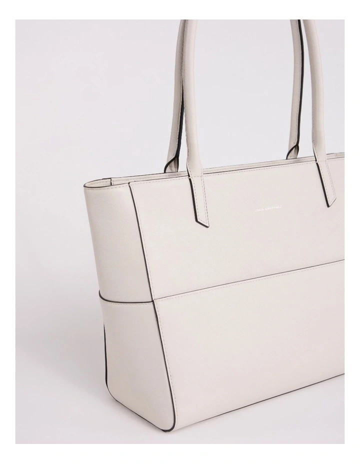 Hansel Leather Tote Bag in Stone image 3