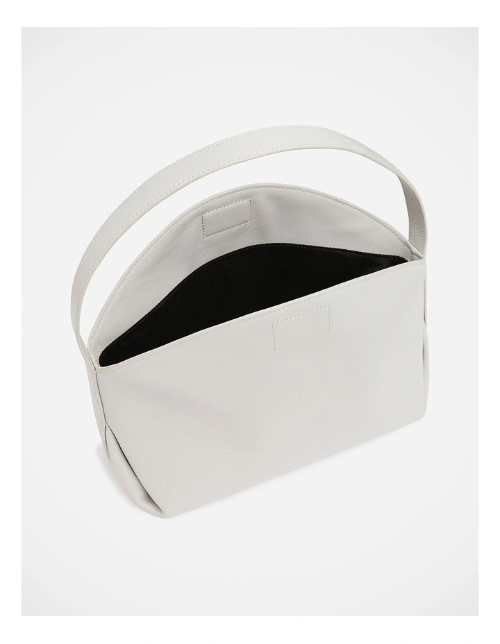 Seine Leather Shoulder Bag in Fog image 4