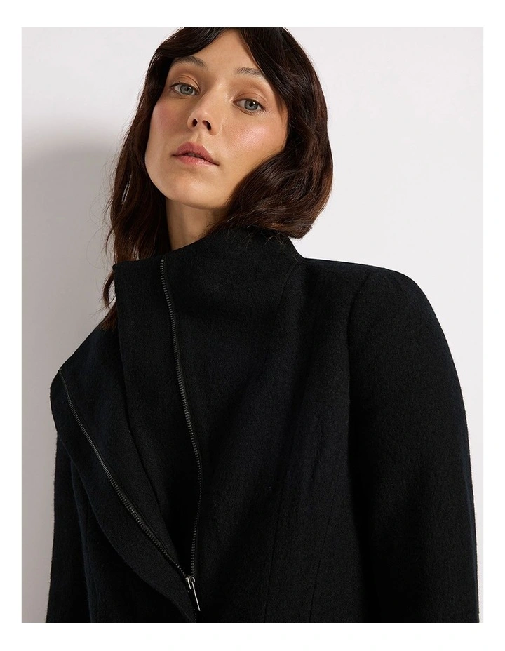 Rose Felted Wool Coat in Black image 4