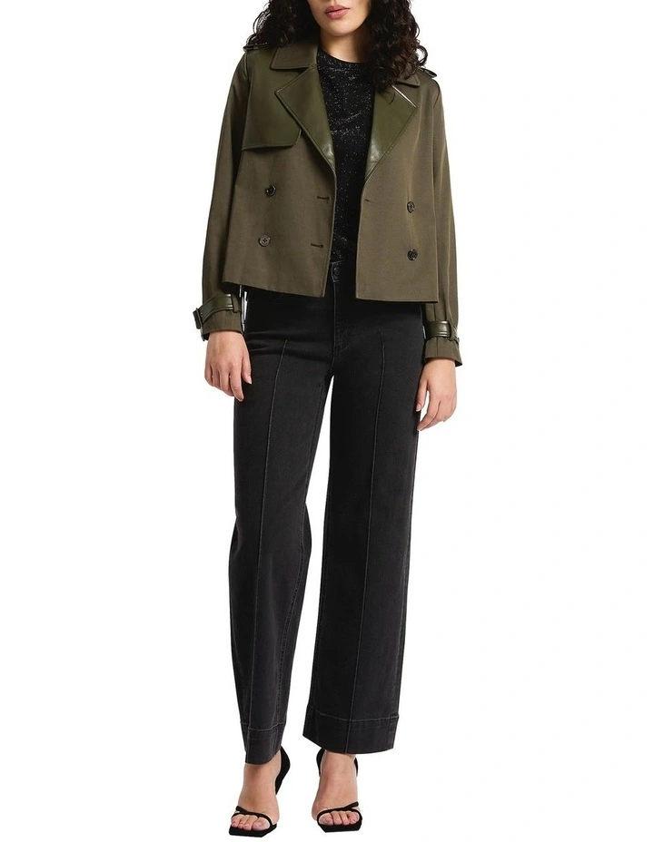Jones Short Trench Jacket in Borneo Green image 2