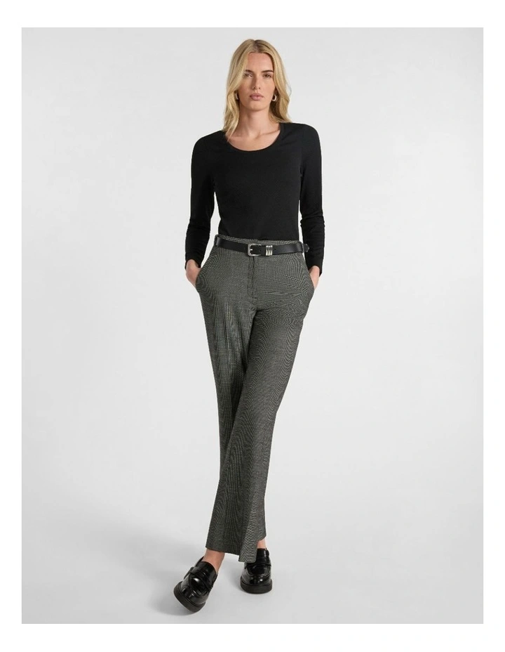 Chloe Textured Top in Black image 2