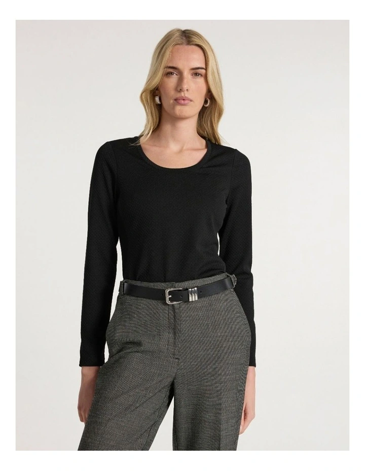 Chloe Textured Top in Black image 2