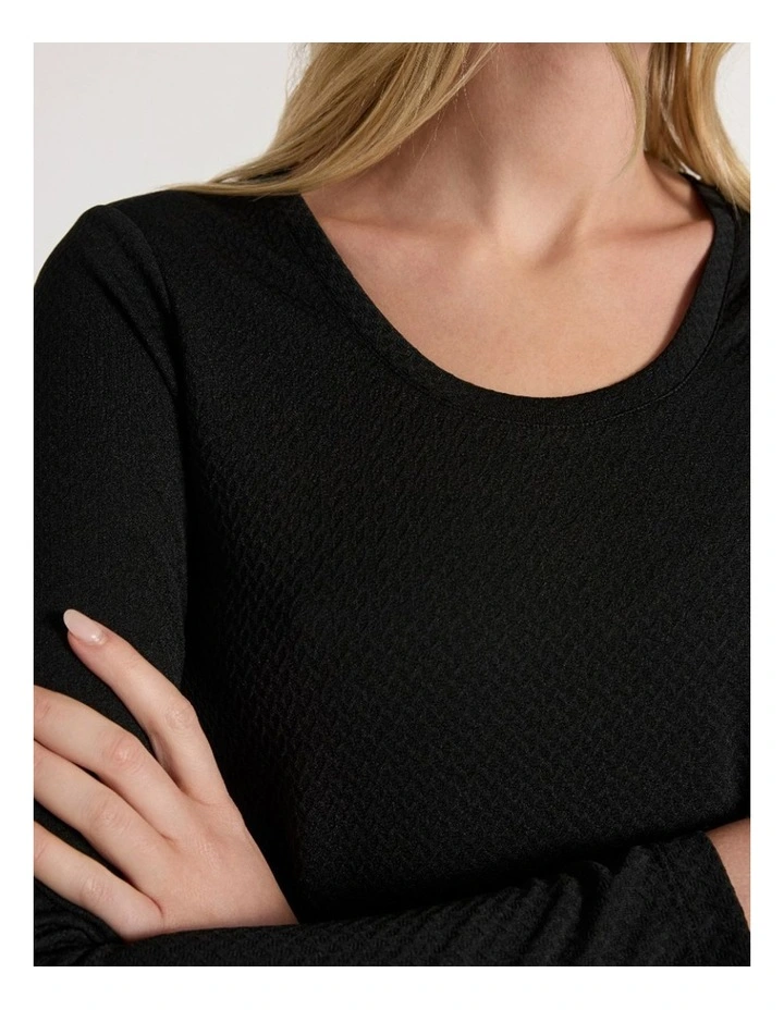 Chloe Textured Top in Black image 3