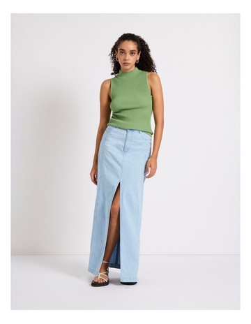 Olive colour