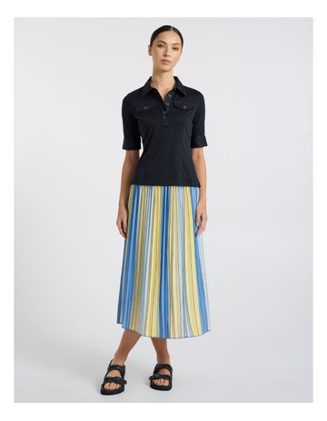 Navy colour