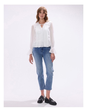 Ivory colour