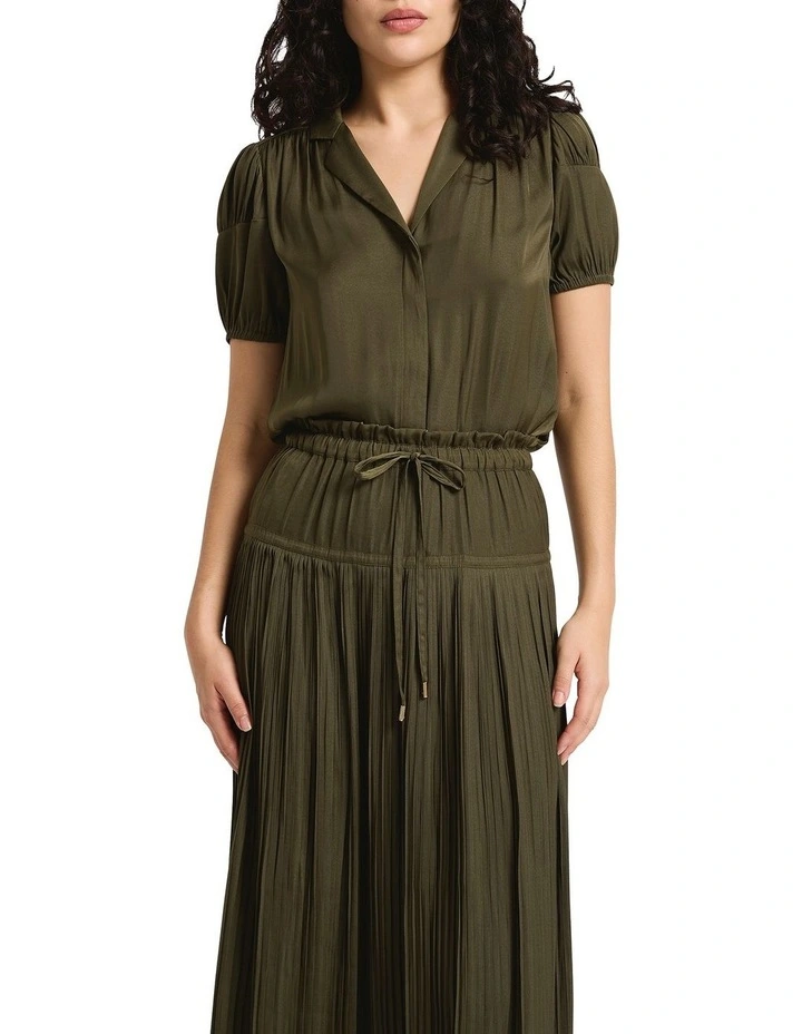 Karu Shirt in Borneo Green image 1