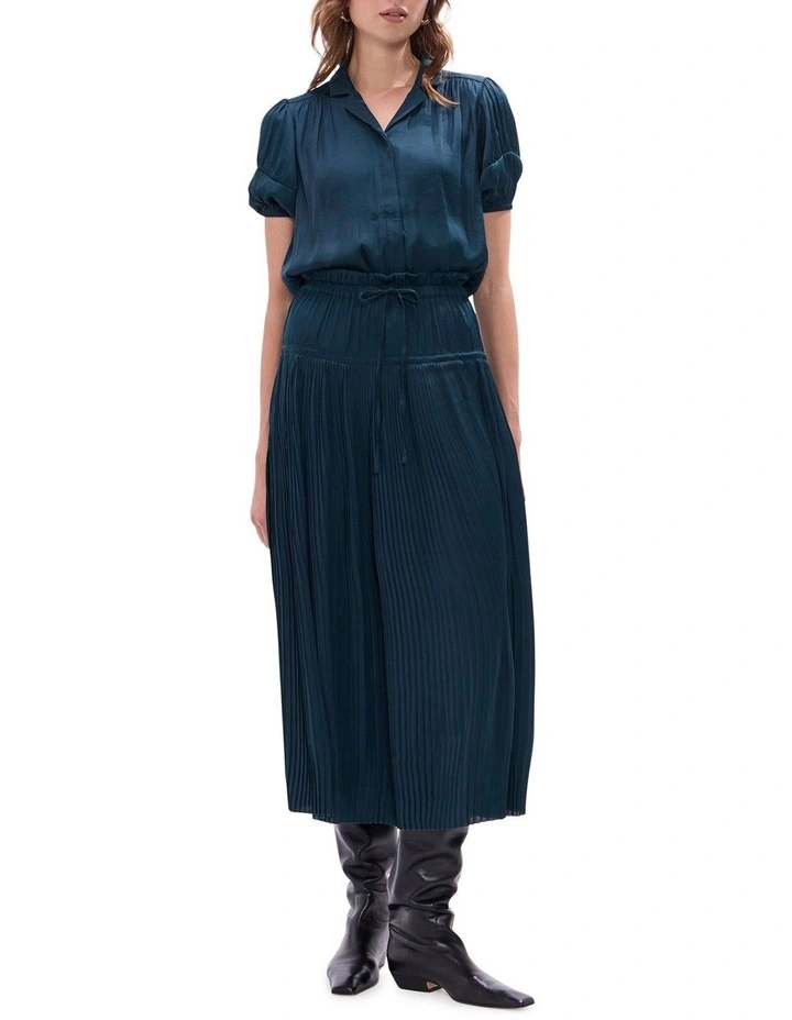 Karu Short Sleeve Shirt in Deep Forest image 2
