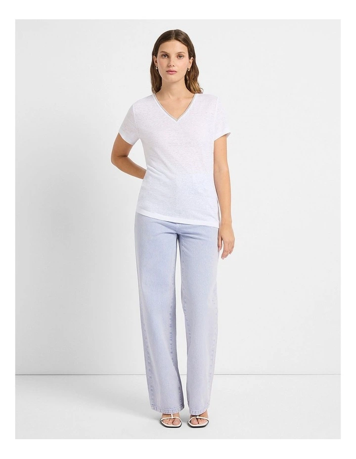 Sam V Neck Linen Tee in Alloy Grey image 2