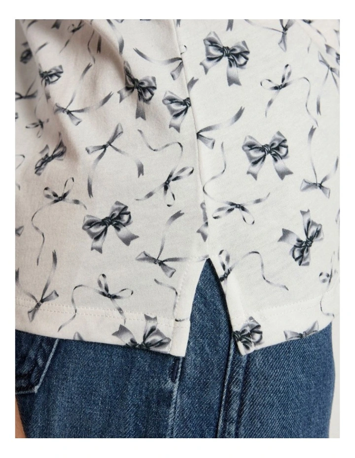 Take A Bow Tee in White Multi image 3