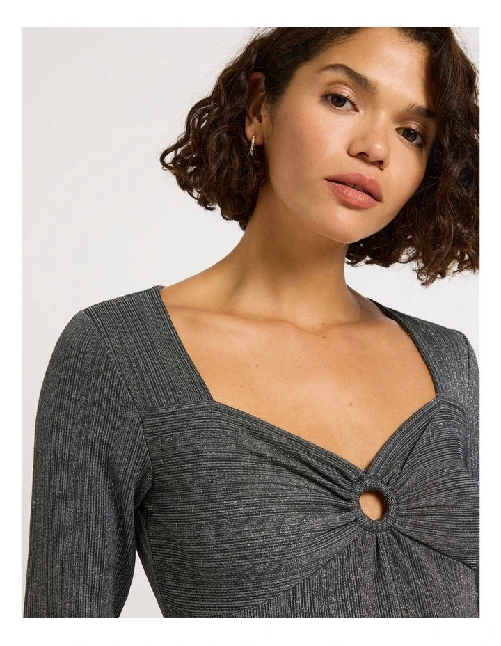 Shake It Off Rib Top in Black image 4