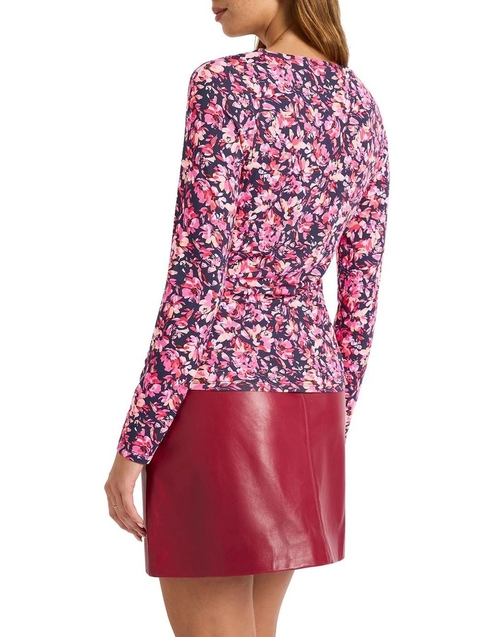 I Pink He Knows Jersey Top in Pink Multi image 4