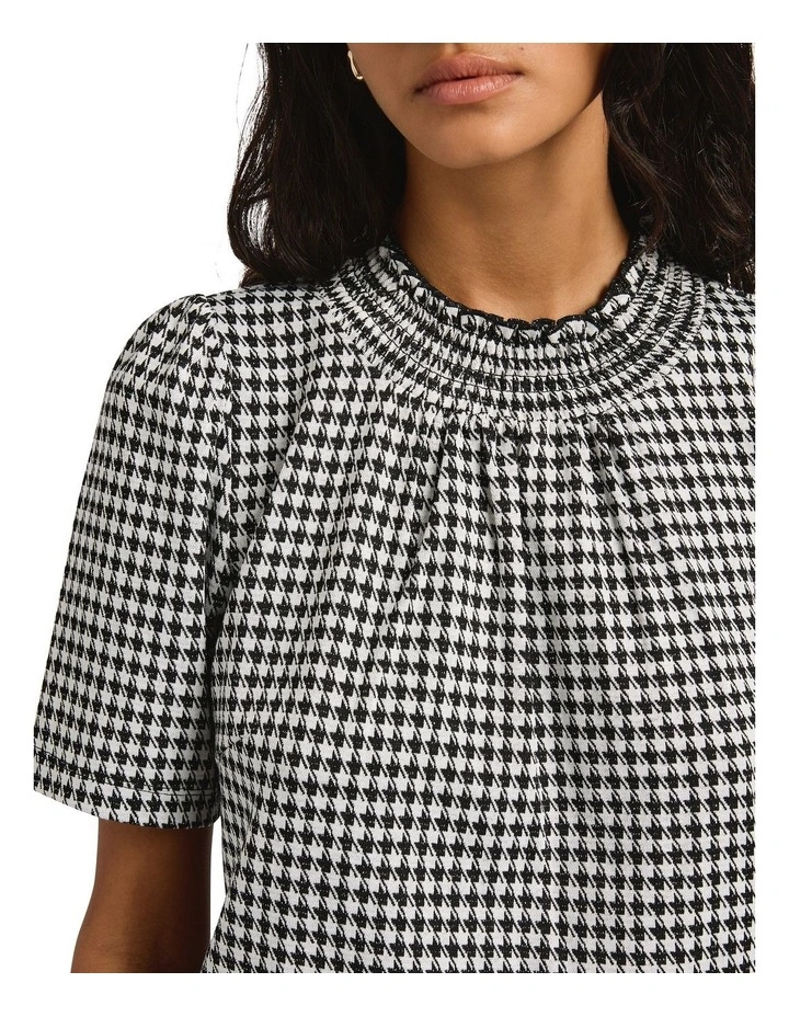 Cece Mock Neck Top in Black/White image 3