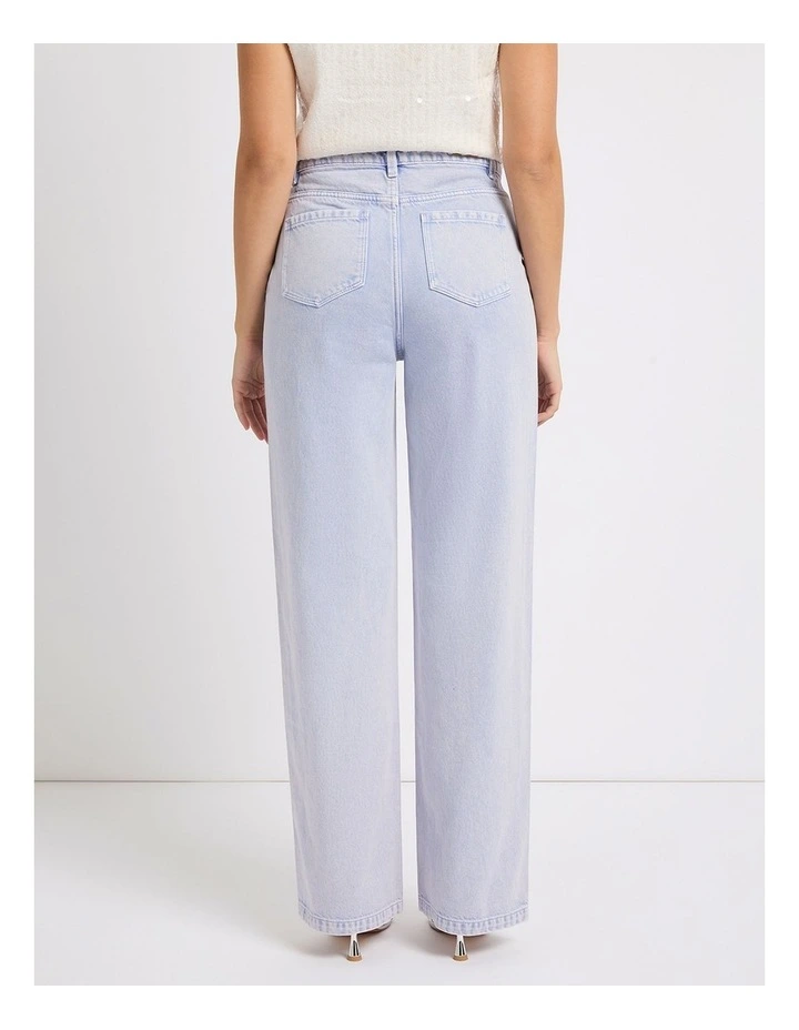 Gwyneth Straight Leg Jean in Periwinkle image 3