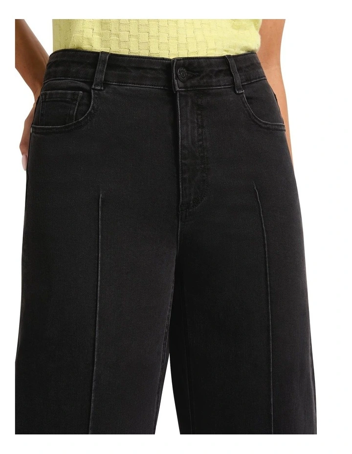 Flora Low Rise Wide Leg Jean in Washed Black image 4