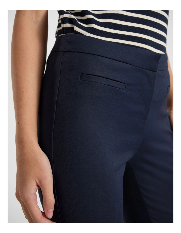 Alana Welt Pocket Pant in Navy image 5