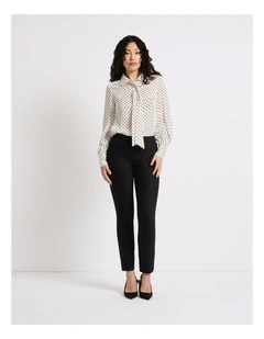 Phoebe Straight Leg Pant in Black
