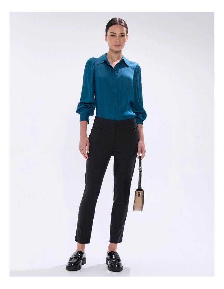 Alana Welt Pocket Pant in Black image 1