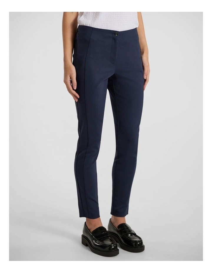 Phoebe Highwaist Pant in Navy image 2