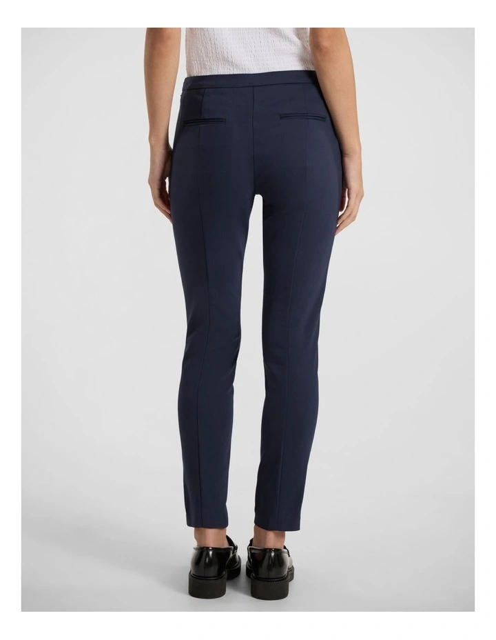 Phoebe Highwaist Pant in Navy image 4