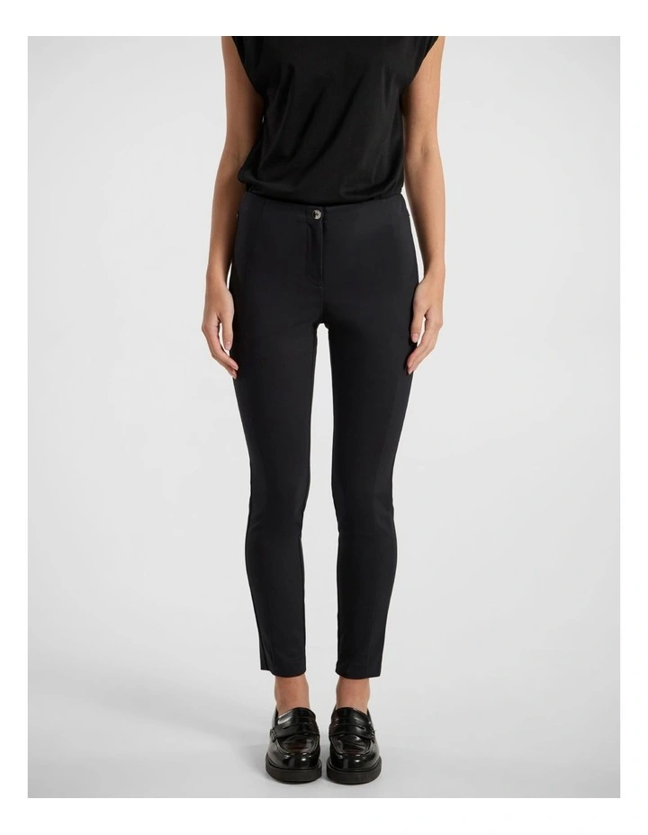 Phoebe Highwaist Pant in Black image 2
