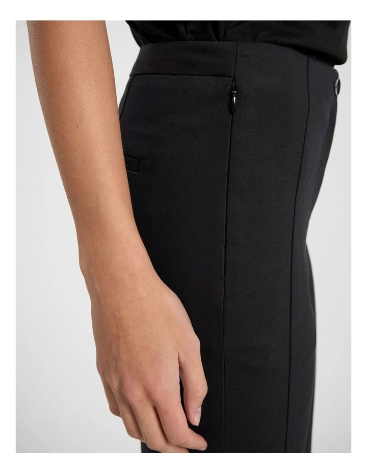 Phoebe Highwaist Pant in Black image 4