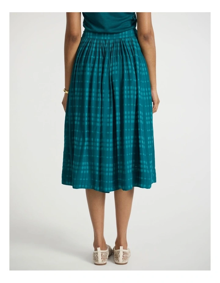 Ready To Run Midi Skirt in Peacock Green image 3