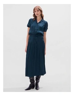 Karu Pleated Midi Skirt in Deep Forest