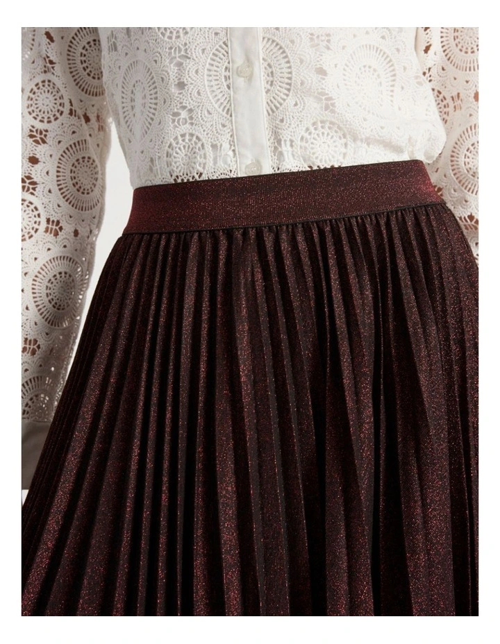 Stallion Jersey Skirt in Ruby Port image 3
