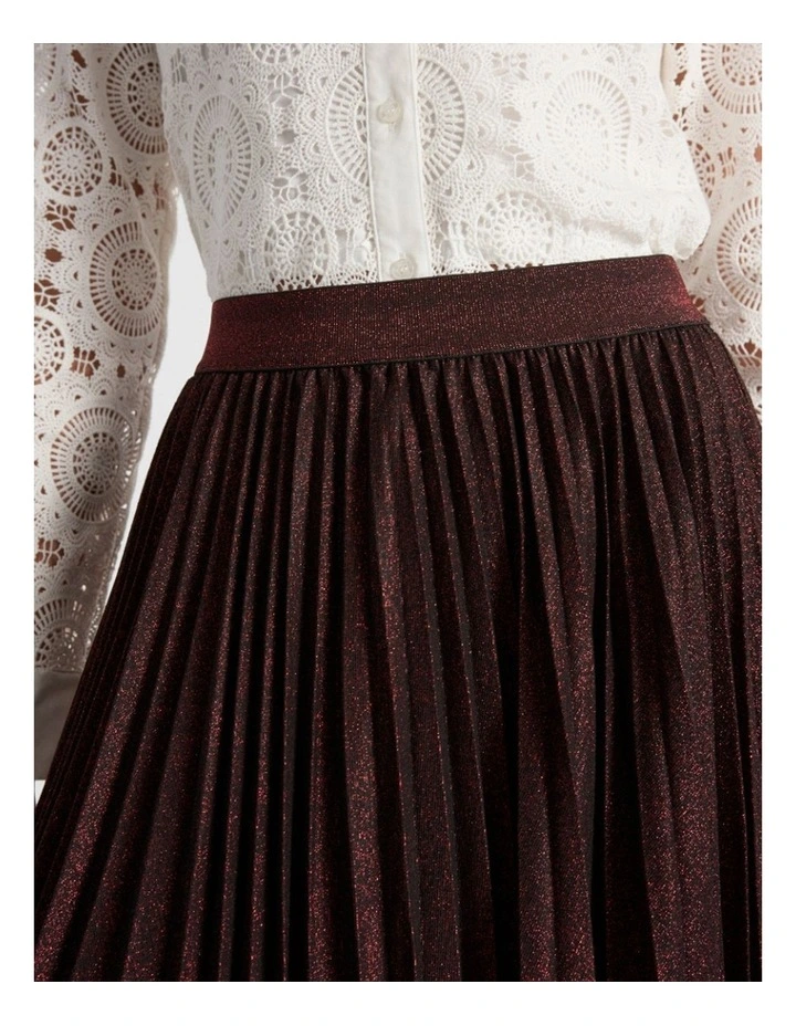 Stallion Jersey Skirt in Ruby Port image 4