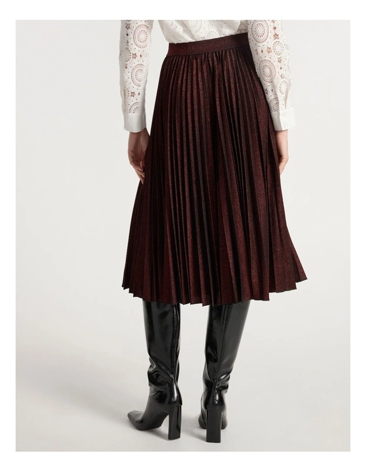 Stallion Jersey Skirt in Ruby Port image 4