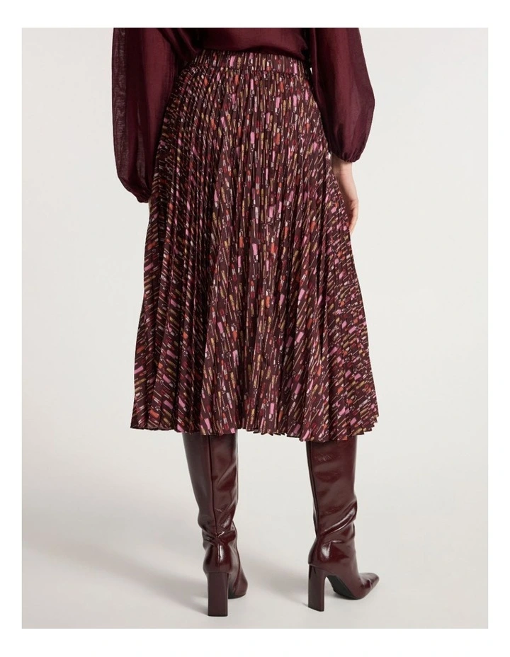 Our Lips Are Sealed Skirt in Red Multi image 4