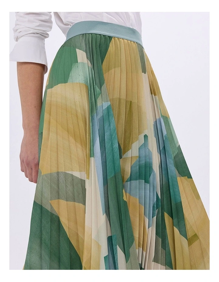 The Angle Express Pleat Skirt in Green Multi image 4
