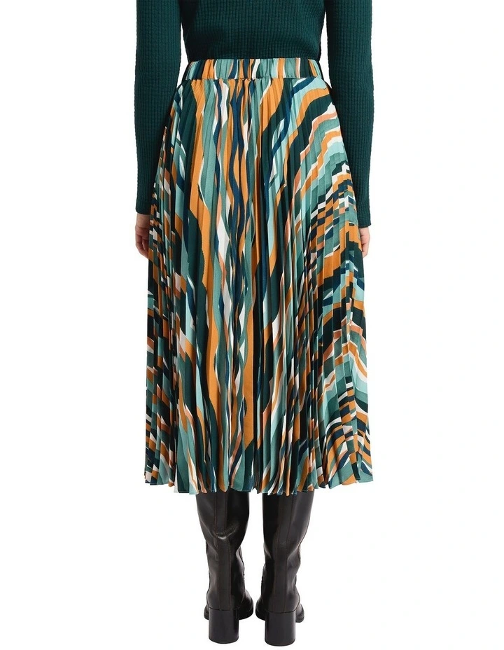 Wave To Go Pleated Skirt in Green Multi image 2
