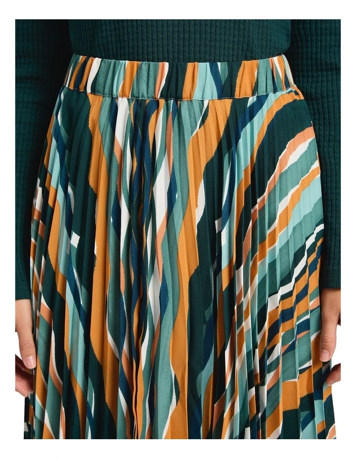 Wave To Go Pleated Skirt in Green Multi image 4
