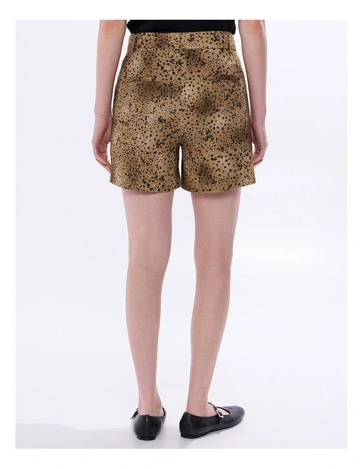 Spot To The Top Linen Short in Brown Multi image 4