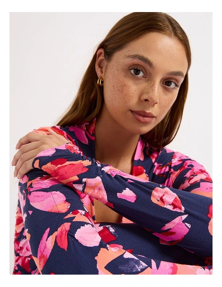 I Pink He Knows Jersey Dress in Pink Multi image 3