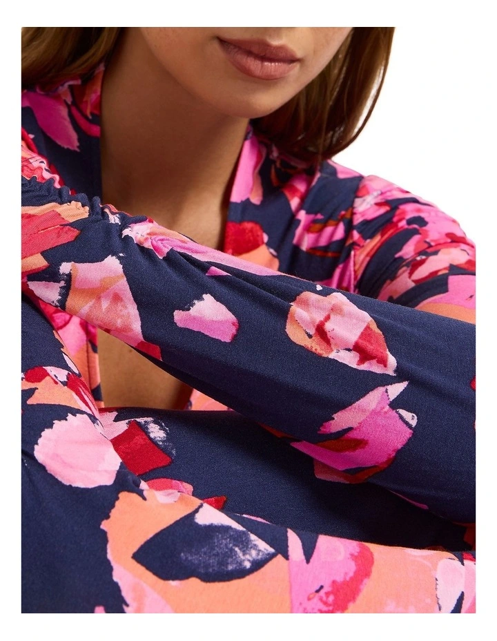 I Pink He Knows Jersey Dress in Pink Multi image 3