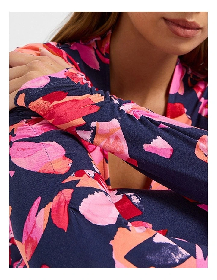 I Pink He Knows Jersey Dress in Pink Multi image 4