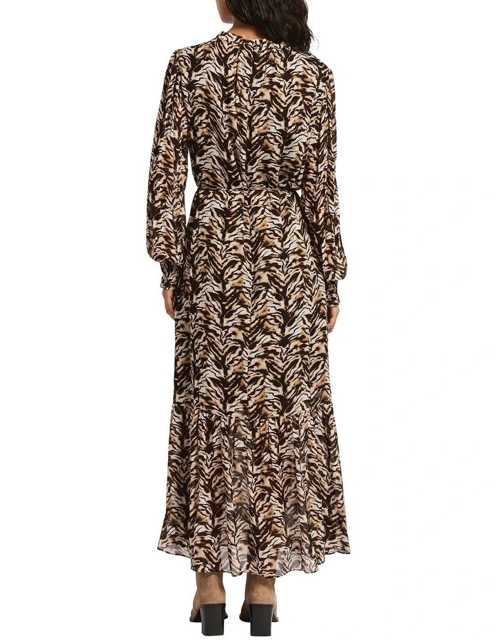 Winter's Tail Midi Dress in Chocolate Multi image 2