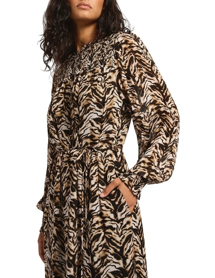 Winter's Tail Midi Dress in Chocolate Multi image 4